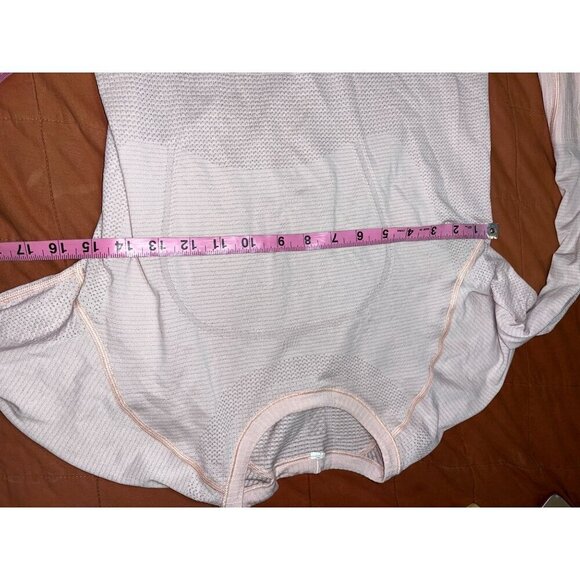 Lululemon Pink Long Sleeve Performance Top With Thumbholes Womens size 6 - Picture 6 of 7